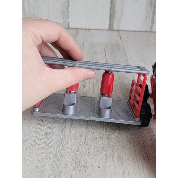 Small scale milk truck pump set toy figure factory - Picture 12 of 12